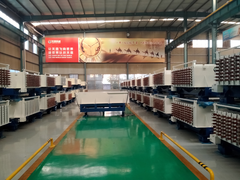 江西輕質(zhì)隔墻板機(jī)設(shè)備介紹，墻板機(jī)廠家